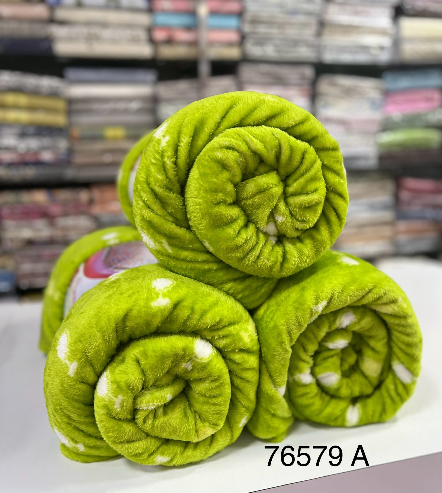 Dorcas Mink Blanket 220 x 240 | Heavy All Season Blanket | Perfect For Ac Room/Winter 76579