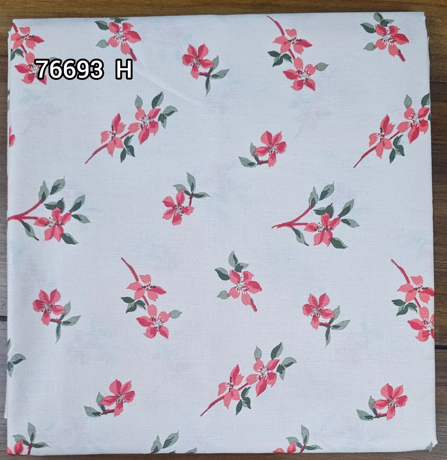 100% Cotton Bedsheet with pillow covers code: 76693