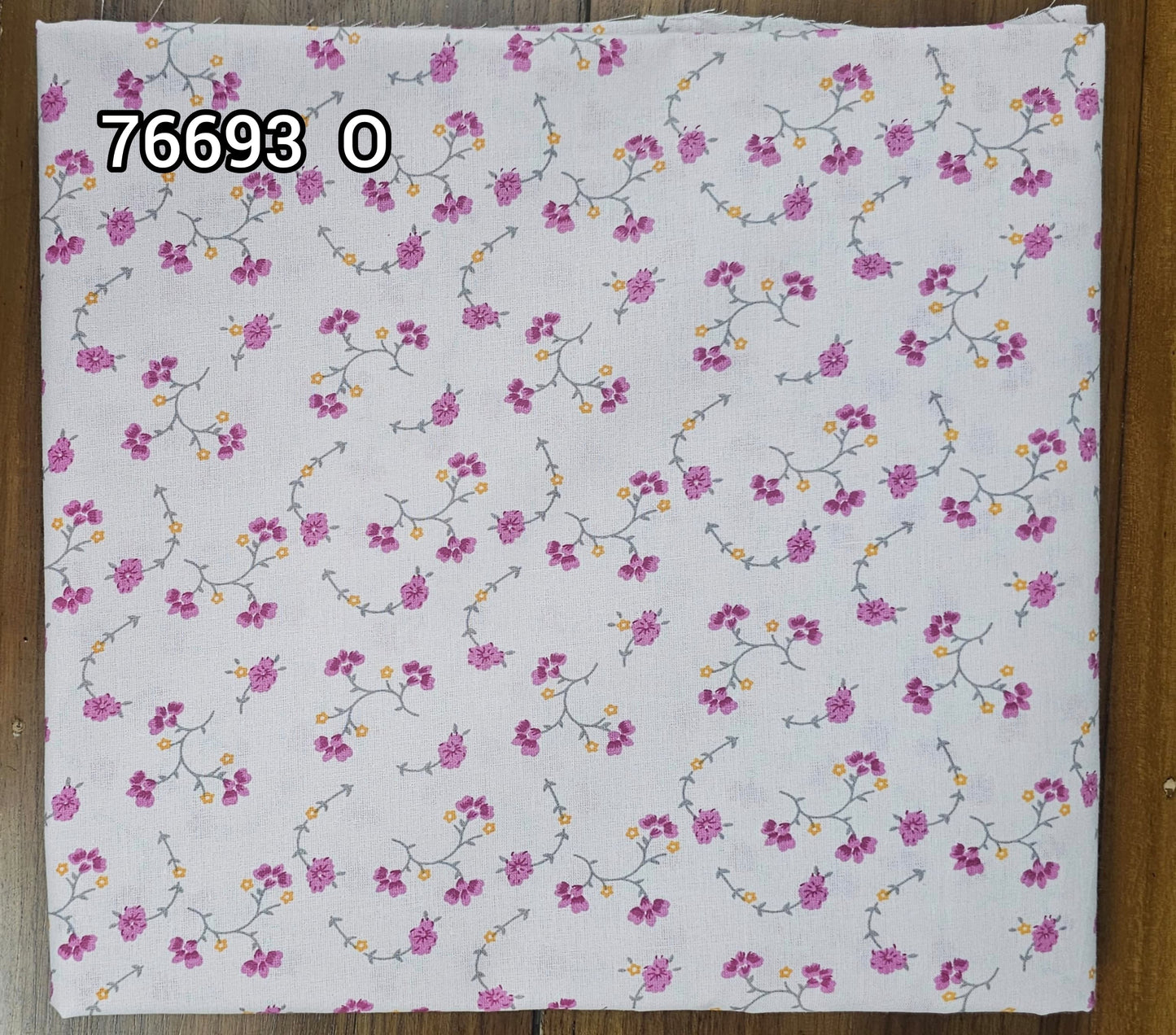 100% Cotton Bedsheet with pillow covers code: 76693