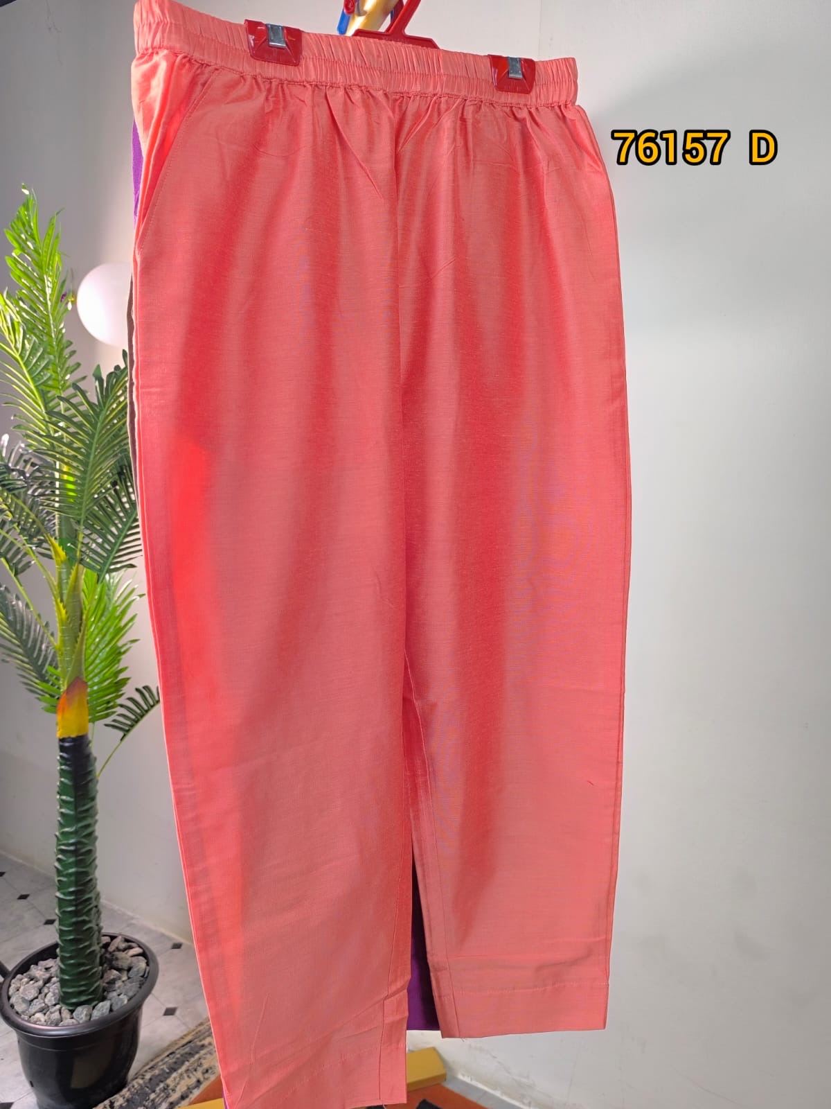 Cotton silk pencil fit pants 76157