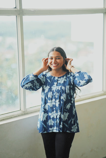 Pure Cotton Floral Elegance Blue Short Top   (code: D1008)