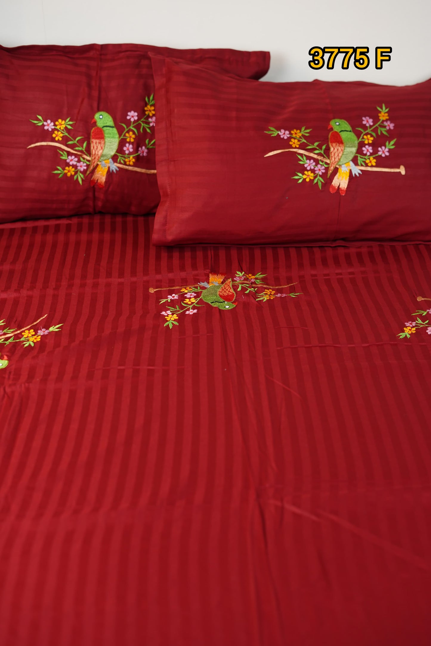 Embroidery King Size Bedsheet 274cm X 274cm Code: 3775