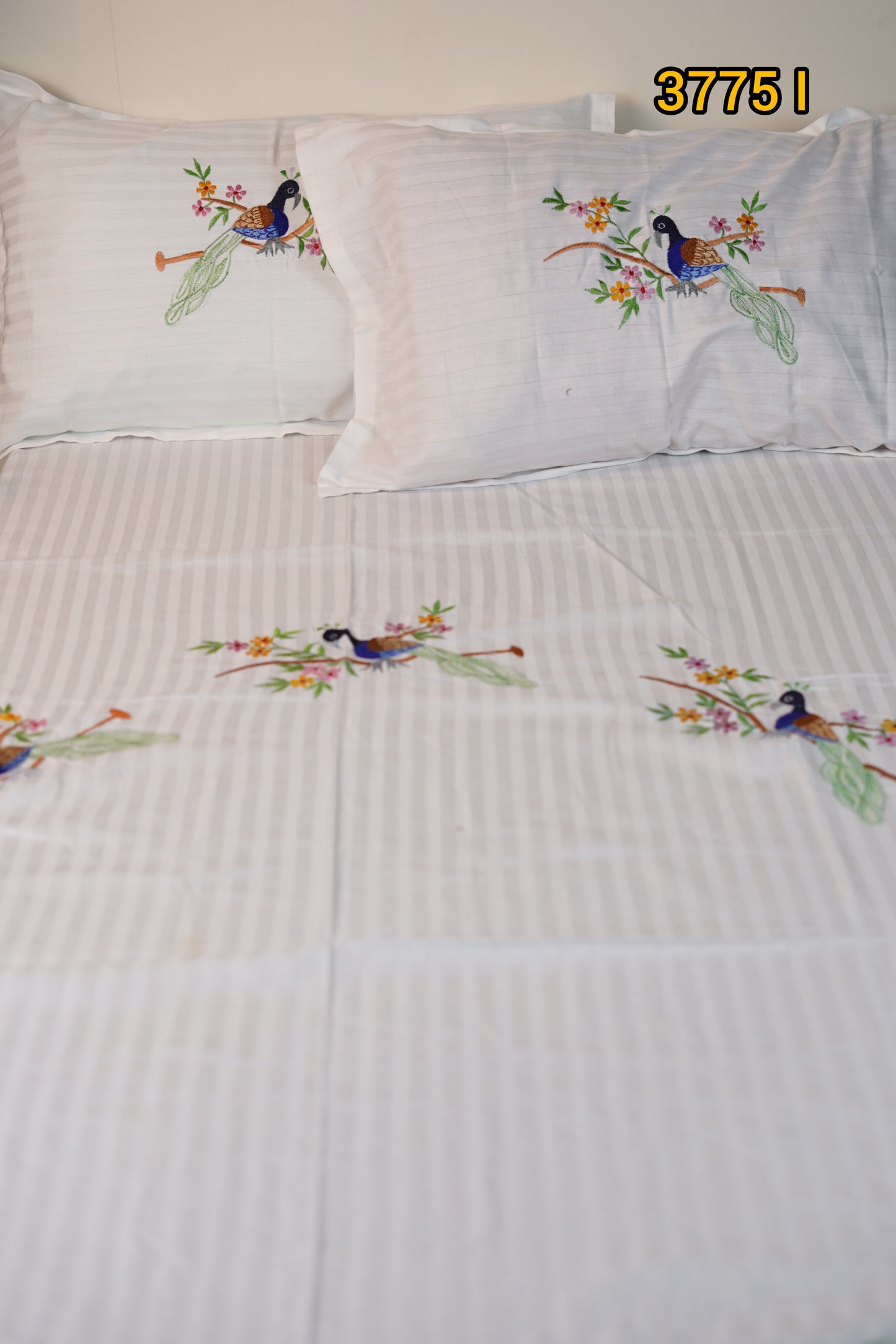 Embroidery King Size Bedsheet 274cm X 274cm Code: 3775